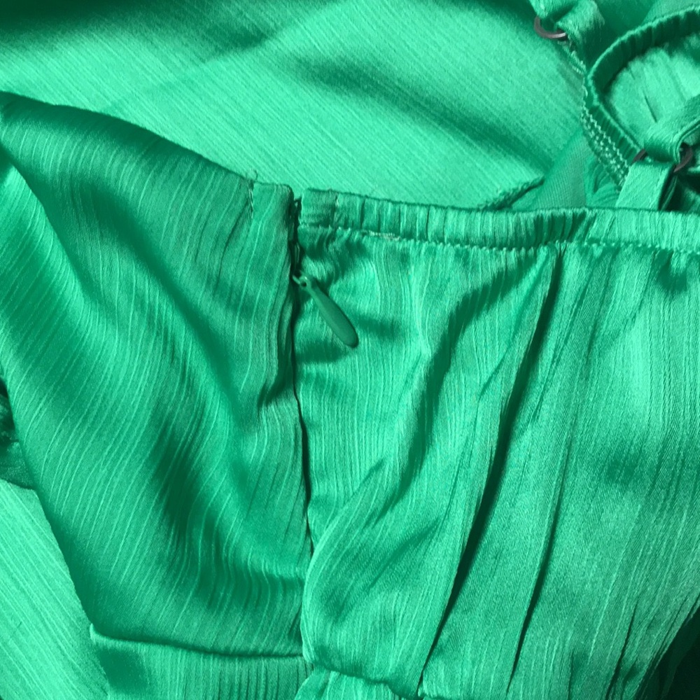 WILD FABLE Satin Bright Green Women's Summer Jumpsuit
| NWT!🐠 - Picture 6 of 9